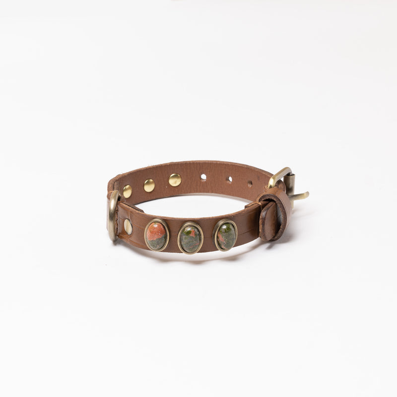 Accessoire marron pour chien de petite et grande taille